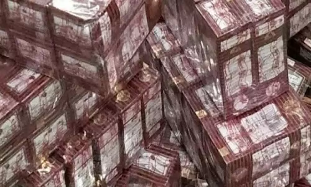 Customs officials seize 114 kg sandalwood at Hyderabad airport