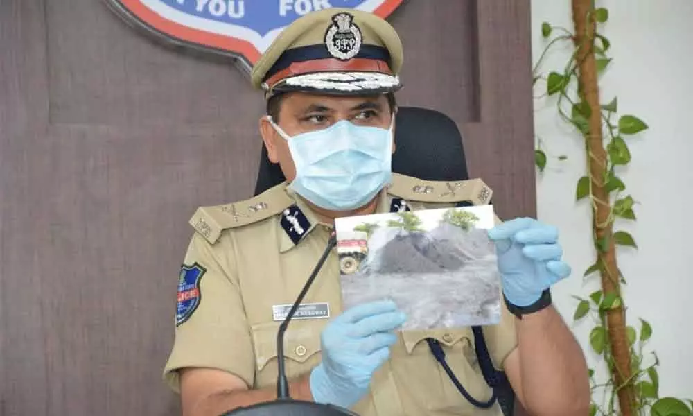 Ranga Reddy: Coal mafia gang busted, eight arrested