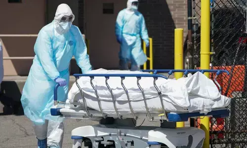 No possibility of spread of coronavirus from dead body: US professor