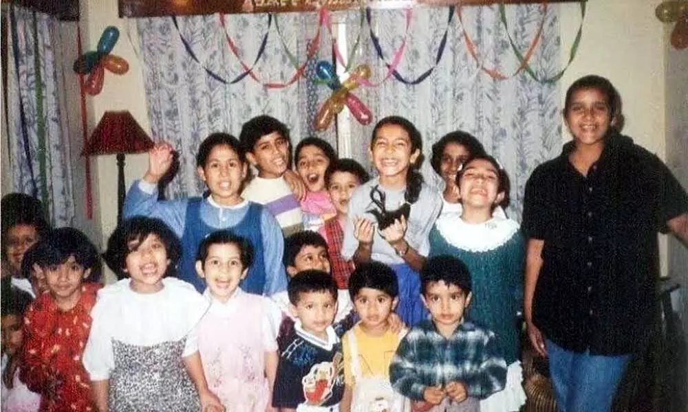Happy Friendship Day: Anushka Sharma Shares A Throwback Pic Of Her Childhood Friends