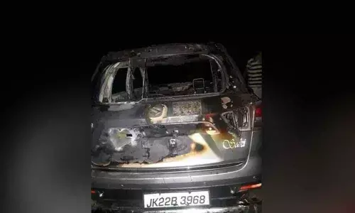 Territorial Army jawan goes missing in Jammu and Kashmir, his burnt vehicle found