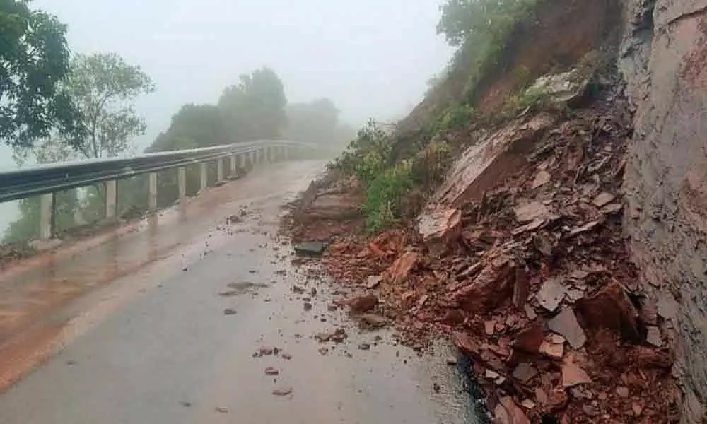 Landslides disrupt road, rail traffic to and from Goa