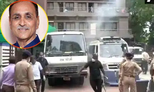 Gujarat CM orders probe in hospital fire which claimed 8 lives