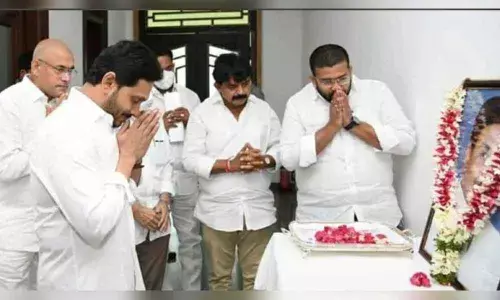 CM Jagan recalls association with Jakkampudi
