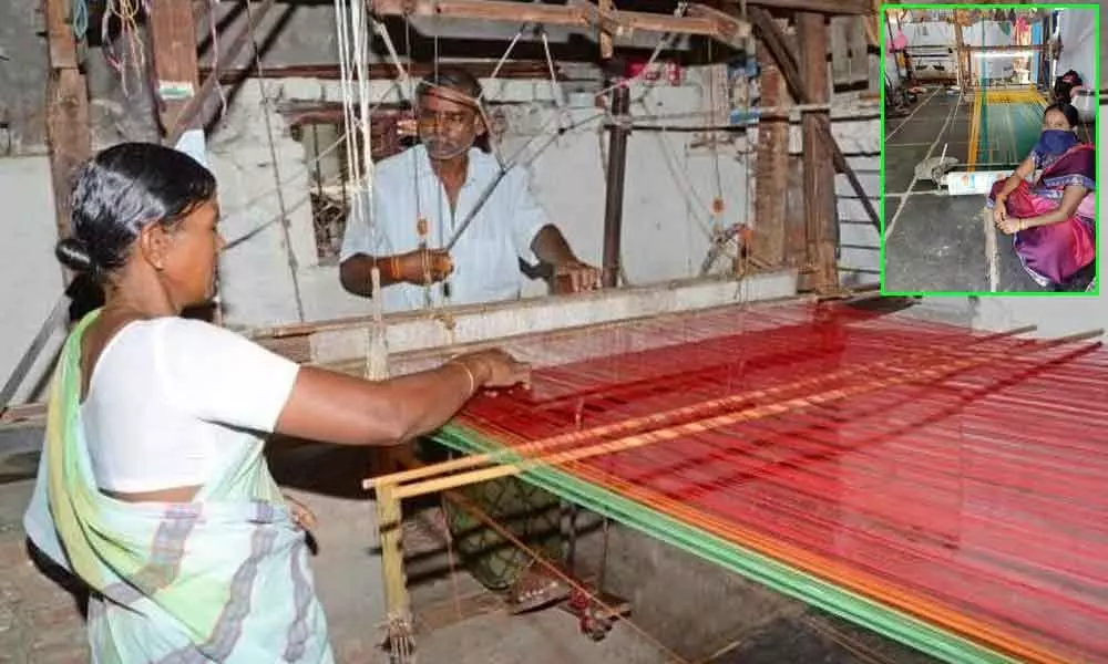 Government move a big blow to handloom sector