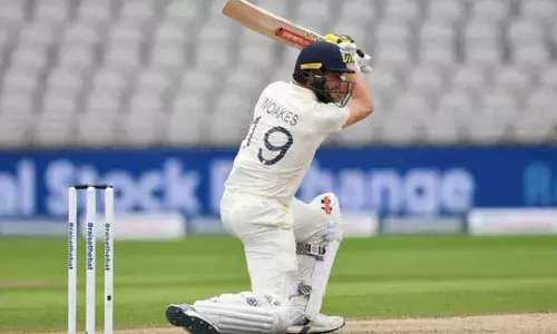 Buttler-Woakes stand keeps visitors at bay