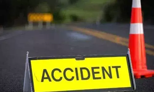 Guntur Lorry hits bike 2 siblings killed on the spot