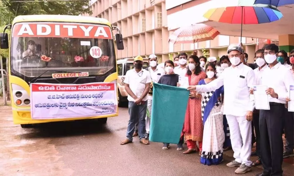 Minister Ch Srinivasa Venugopal Krishna and MP Vanga Geetha