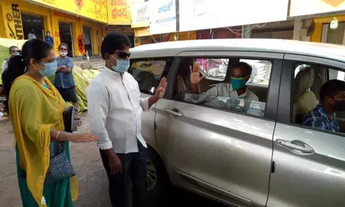 Rajamahendravaram: SSA helps migrant worker recover from illness; sends home