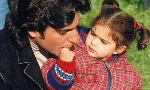 Saif alikhan and Sara Ali Khan