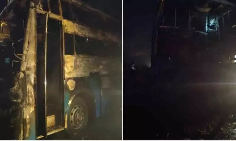 Five killed as bus catches fire in Karnataka