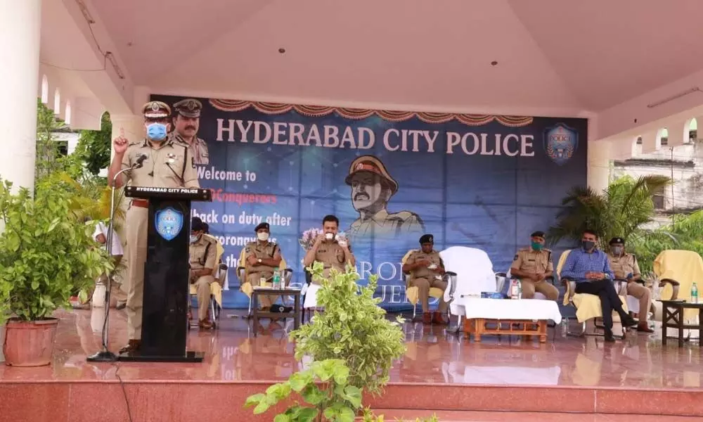 Cops who beat Covid warmly felicitated