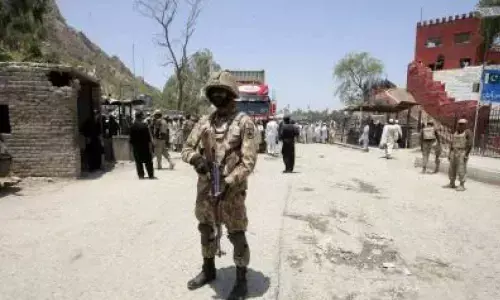 Pak rejects allegations of illegal fencing along Afghan border