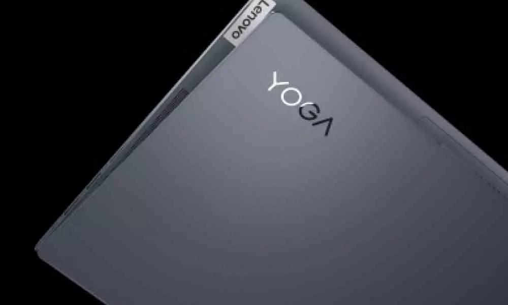 Yoga Slim 7i laptop