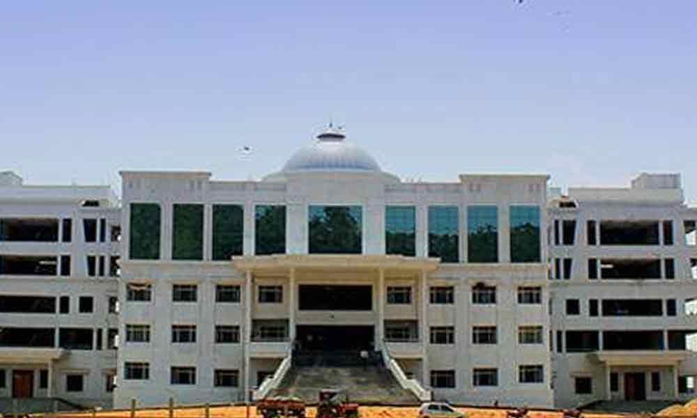 Telangana 28 seats vacant in engineering colleges