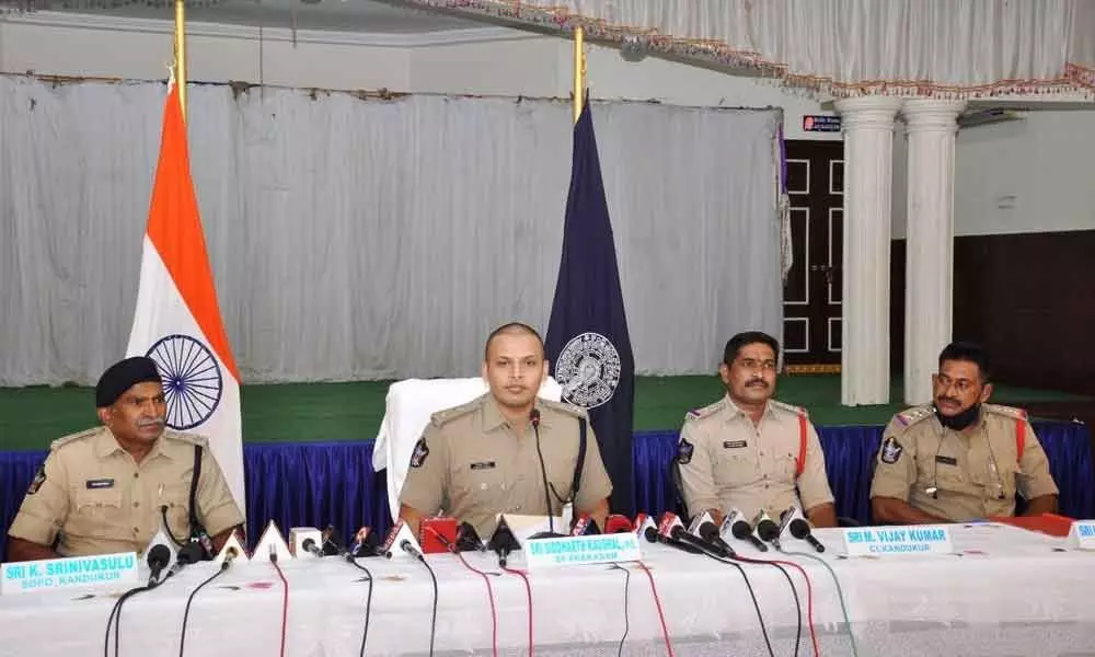 Prakasam SP Siddharth Kaushal addressing a press meet in Ongole on Friday