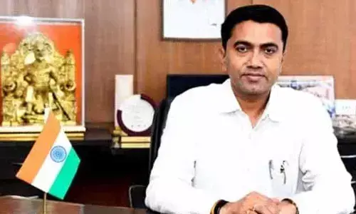 Corona warriors working without fear, like freedom fighters: Goa CM