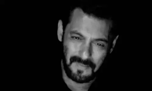 Salman Khan Celebrates This Special Day Crooning ‘Saare Jahan Se Achcha’ Song
