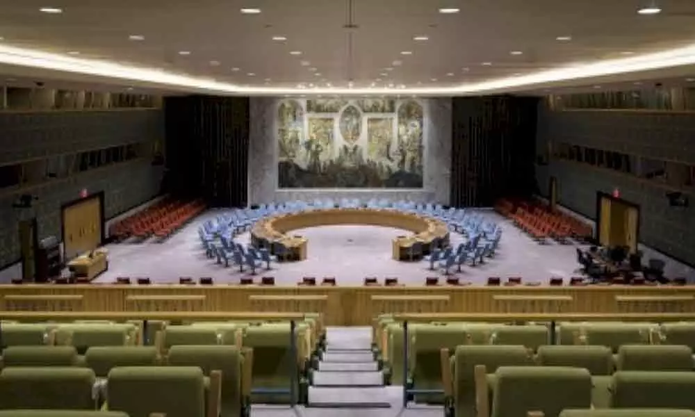UN Security Council has failed to adopt a US resolution that would extend the current arms embargo against Iran