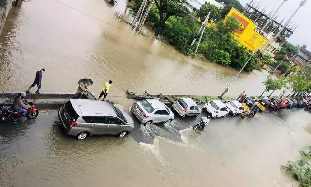 Heavy rain wreaks havoc in Warangal