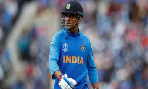 MS Dhoni