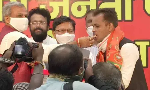 Shaheen Bagh activist Shahzad Ali joins BJP