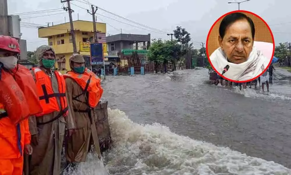 Telangana: KCR reviews flood situation in state, alert officials to take rescue measures