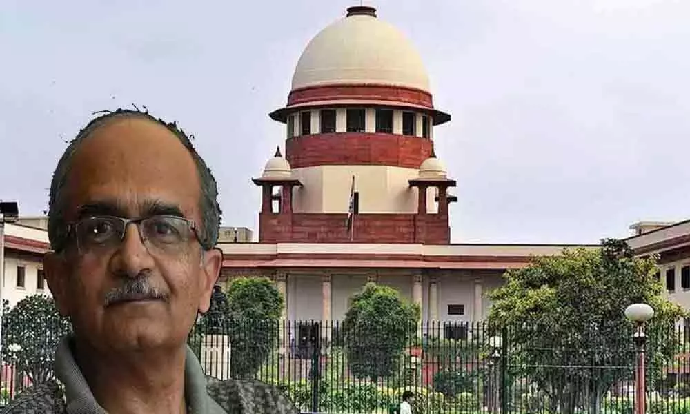 Supreme Court poses questions on contempt in Prashant Bhushan case