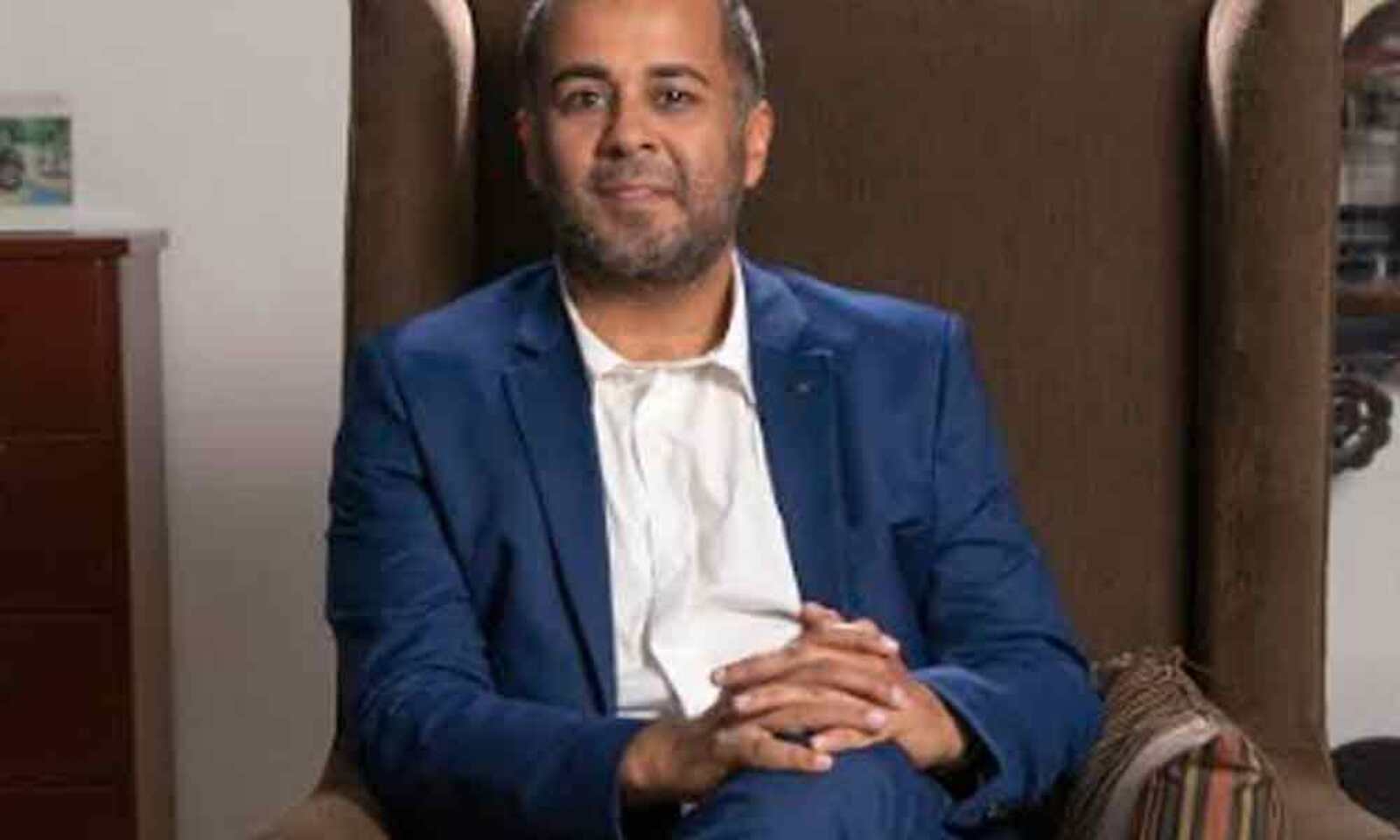 padre chetan bhagat