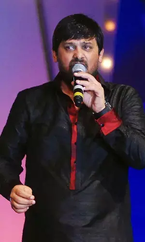 All the Celebrities Weve Said Farewell To in 2020