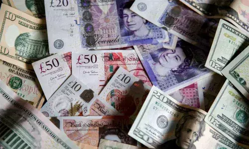 UK government debt hits $2.6tn for first time