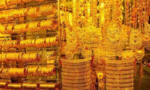 Gold rates today fell in Delhi, Chennai, Kolkata, and Mumbai, 25 August 2020