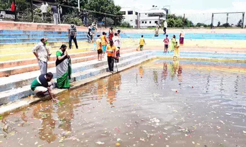 Dirty ponds await Lord Ganesha