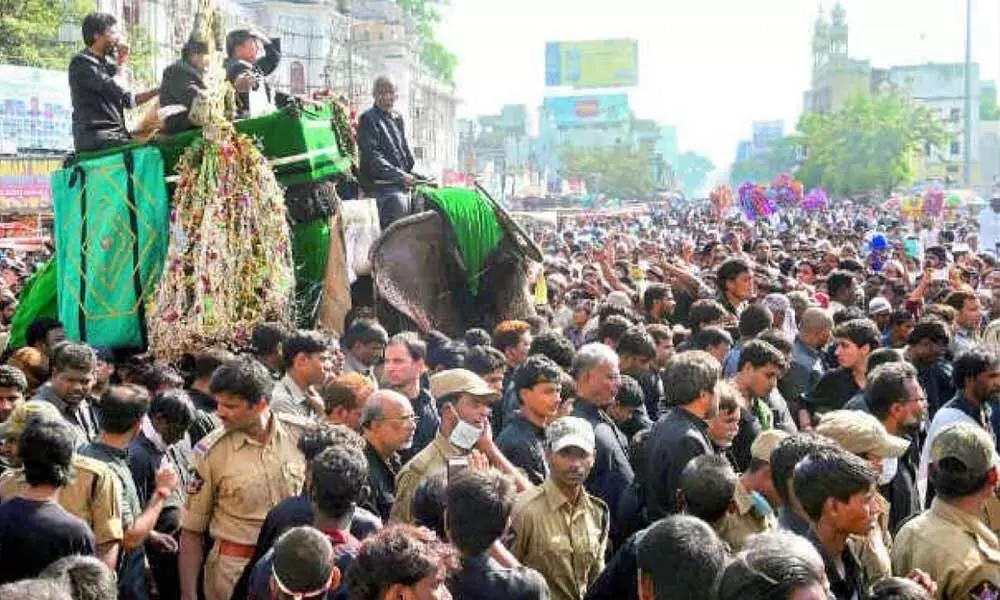 Hyderabad: Leaders plead to allow Bibi-ka-Alam procession