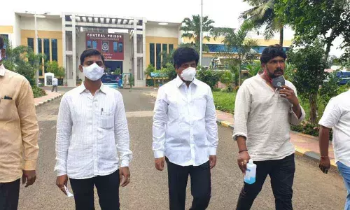 Former TDP minister Kollu Ravindra was released from central prison on bail