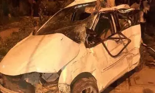 Two injured as car falls off flyover in West Delhi