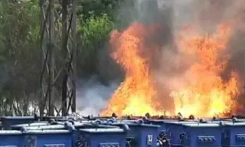 Fire breaks out in electricity store