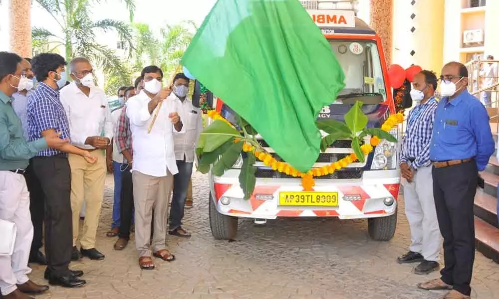 Deputy Chief Minister Amzath Basha inaugurating NALSA in Kadapa city on Saturday