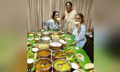 Malaika Arora Celebrates ‘Onam’ Festival With All Her Family Enjoying The Scrumptious Meal