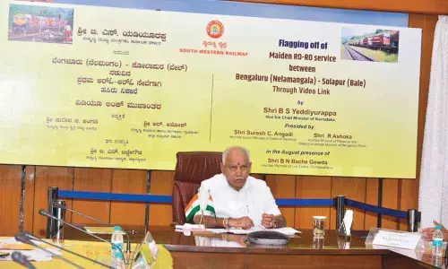Yeddy flags of RORO train