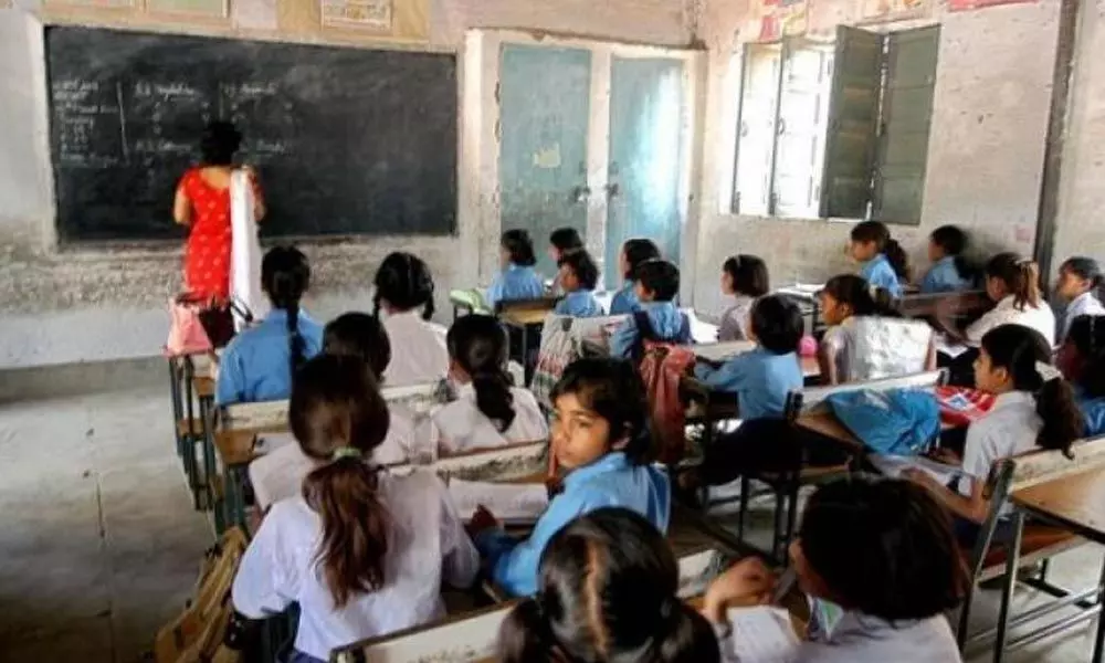 Andhra Pradesh Government prods students to express thanks to teachers