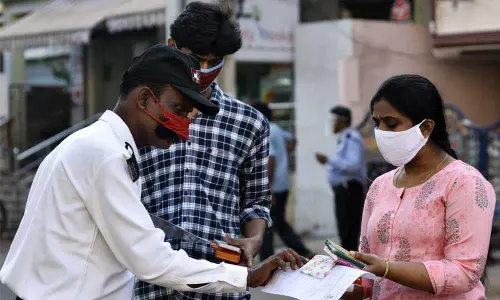 Candidates attending JEE at Potti Sreeramulu Engineering College in Vijayawada on Tuesday  Photo: Y Vinay Kumar
