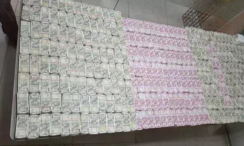 ACB raids on realtor’s office, `4 cr seized