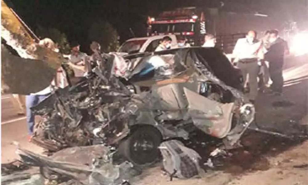 Telangana: 3 killed after car hits stationary lorry in Siddipet