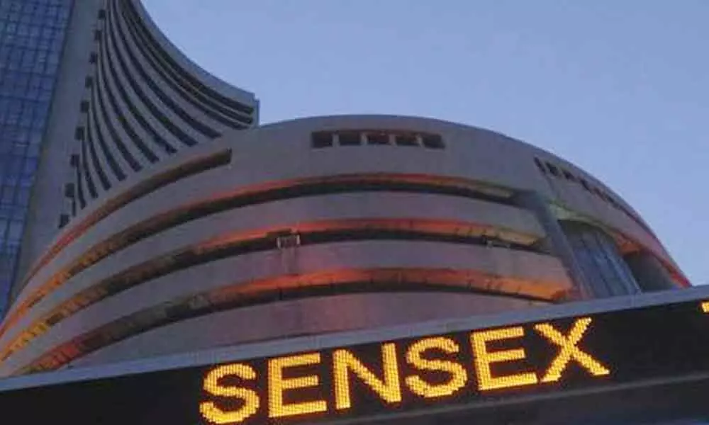 Sensex declines 95 to close at 38,991