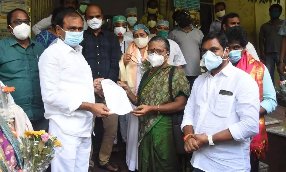 MLA Bhumana Karunakar Reddy being discharged from Ruia Hospital