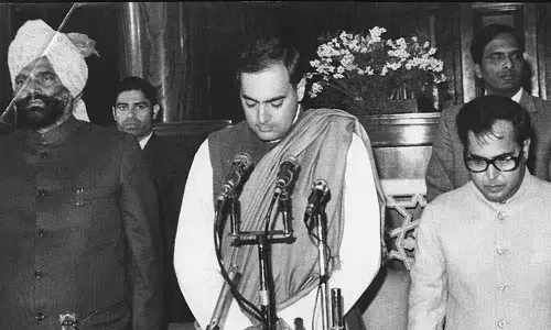 Pranab’s 4-volume autobiography encapsulates India from 1970s to present