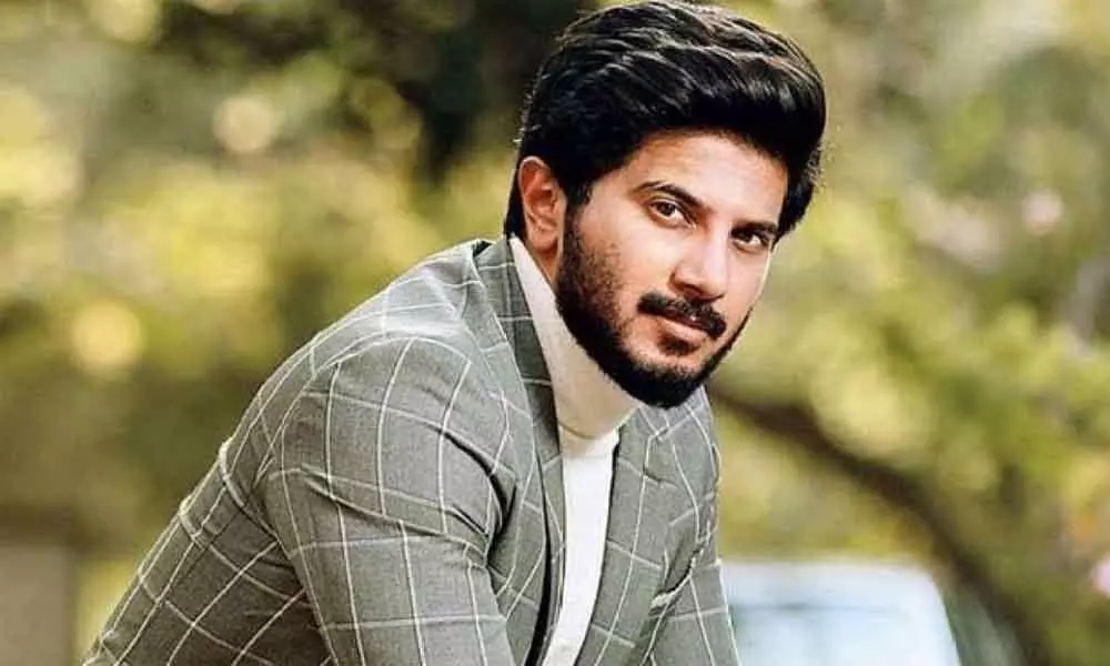 Kannada Fans Fida Over Dulquer's Retro Look in Kurup