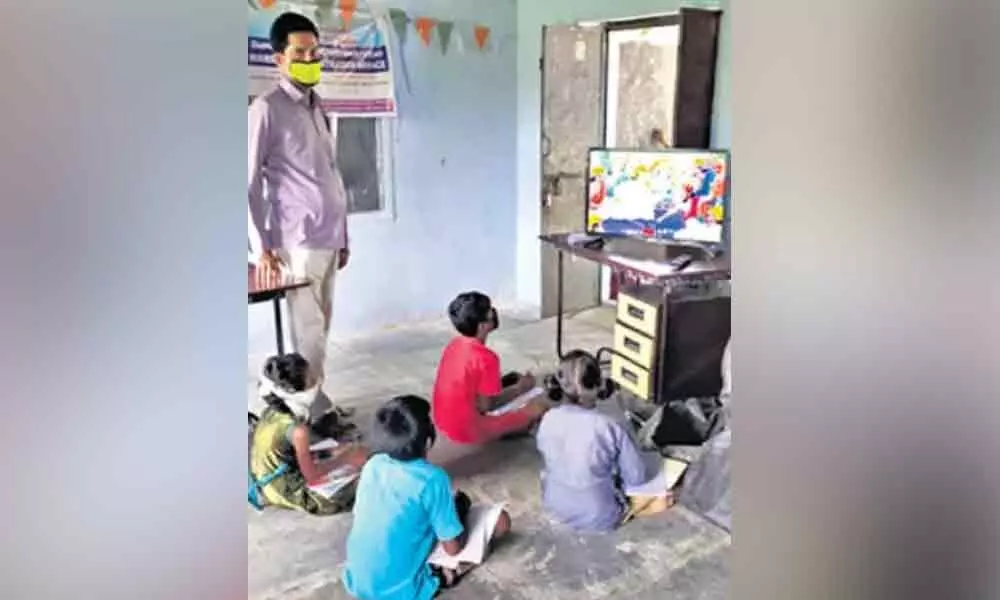 Telangana: Teacher from Mancherial donates TV to students for online classes