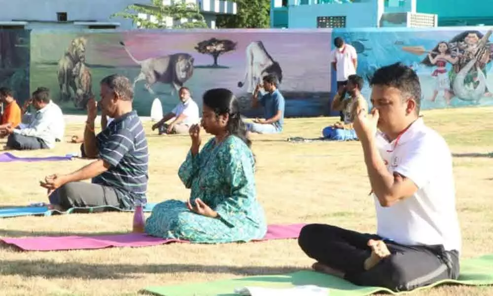 Tirupati: Yoga free coaching for city residents starts in Municipal Park